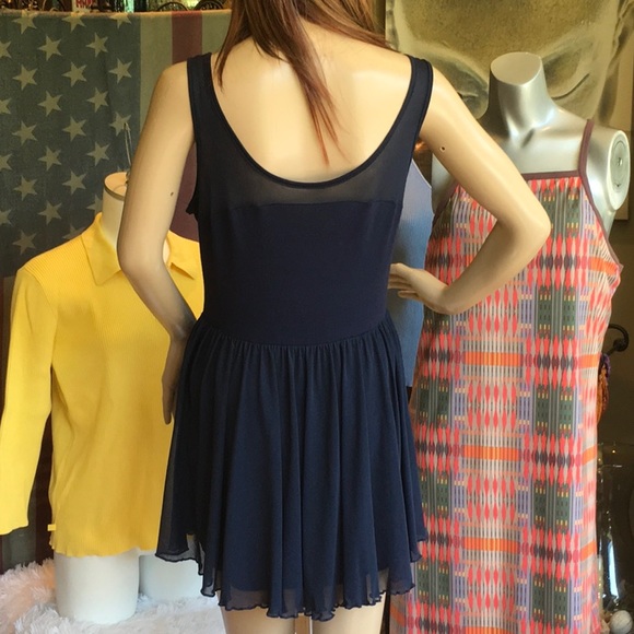 BKE NylonMesh Contrasting Lined Mini Dress NWOT Adorable - Picture 4 of 6